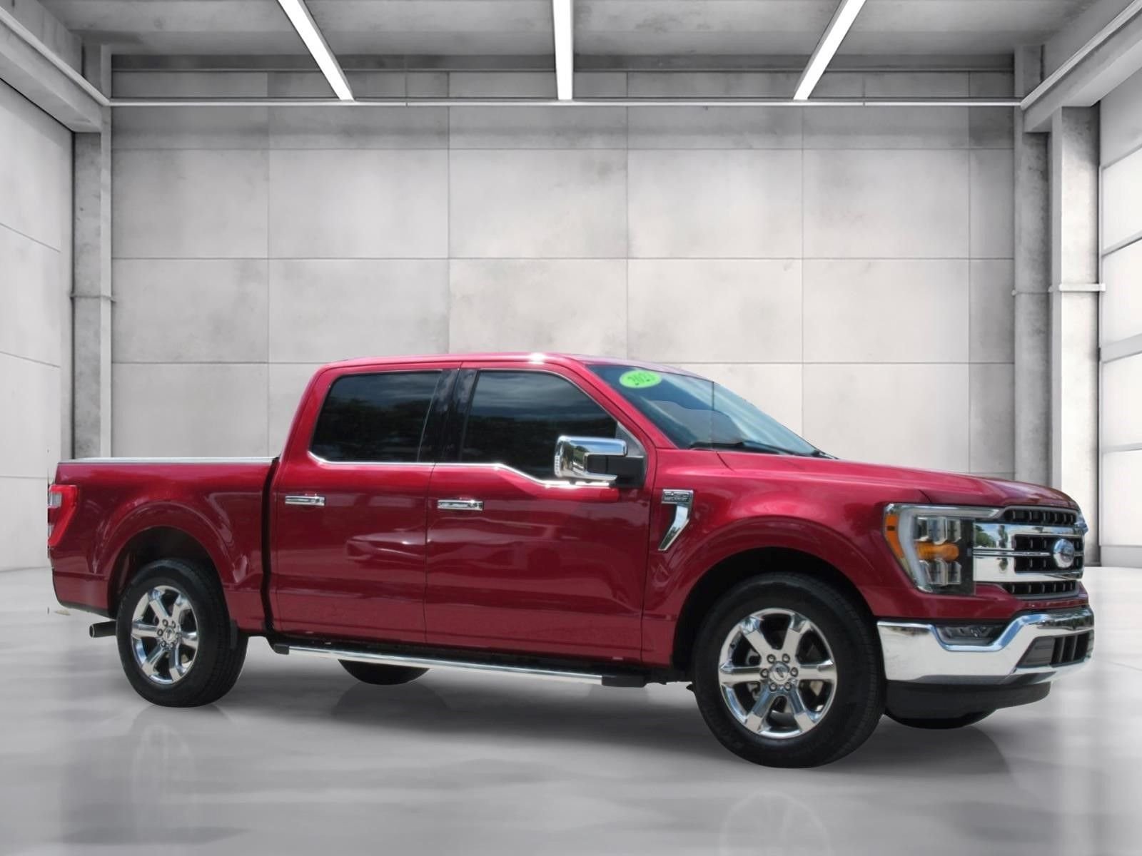 Used 2023 Red Ford Lariat image 1