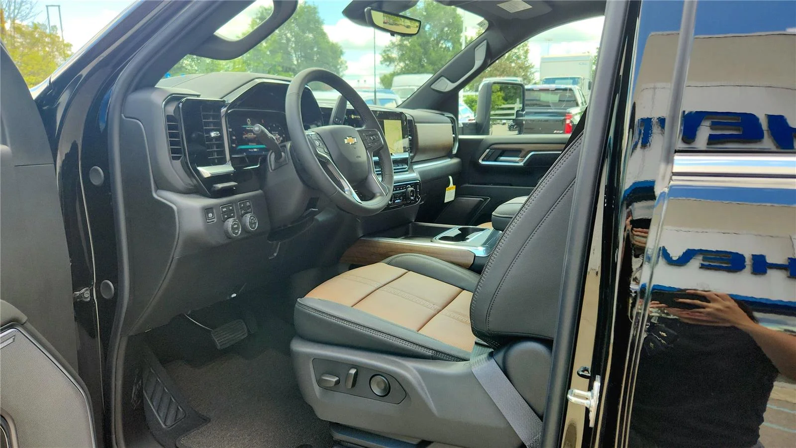 2026 Chevrolet Silverado 2500 HD High Country - Photo 27