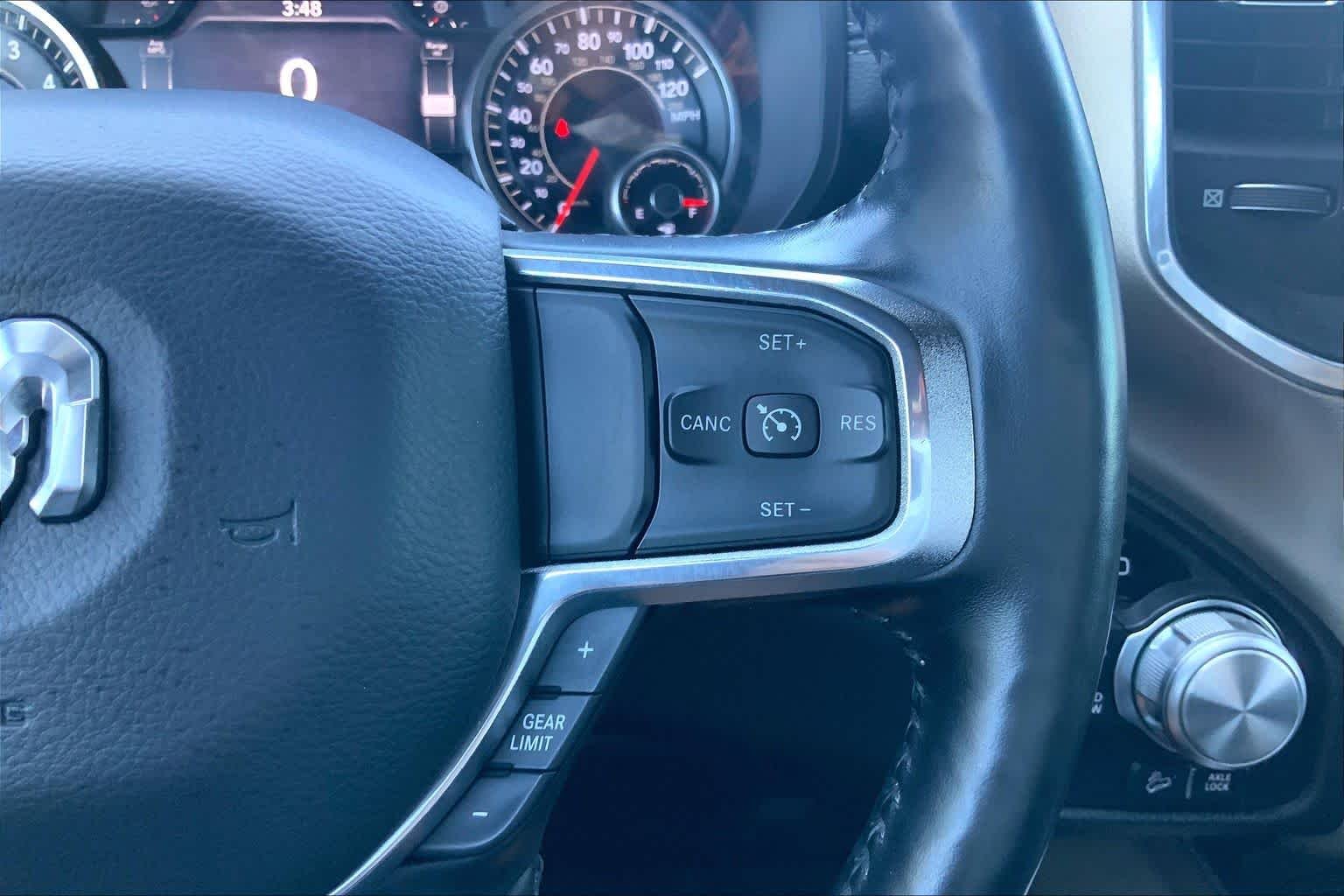 Used 2019 Diamond Black Crystal Pearlcoat Ram Laramie image 25