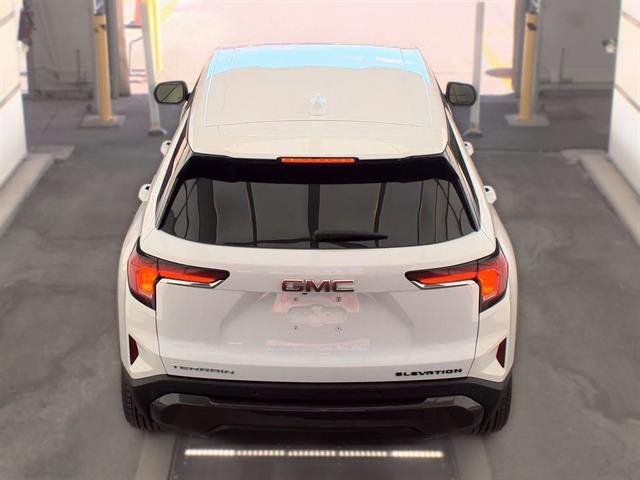 Used 2025 Summit White GMC Elevation image 6
