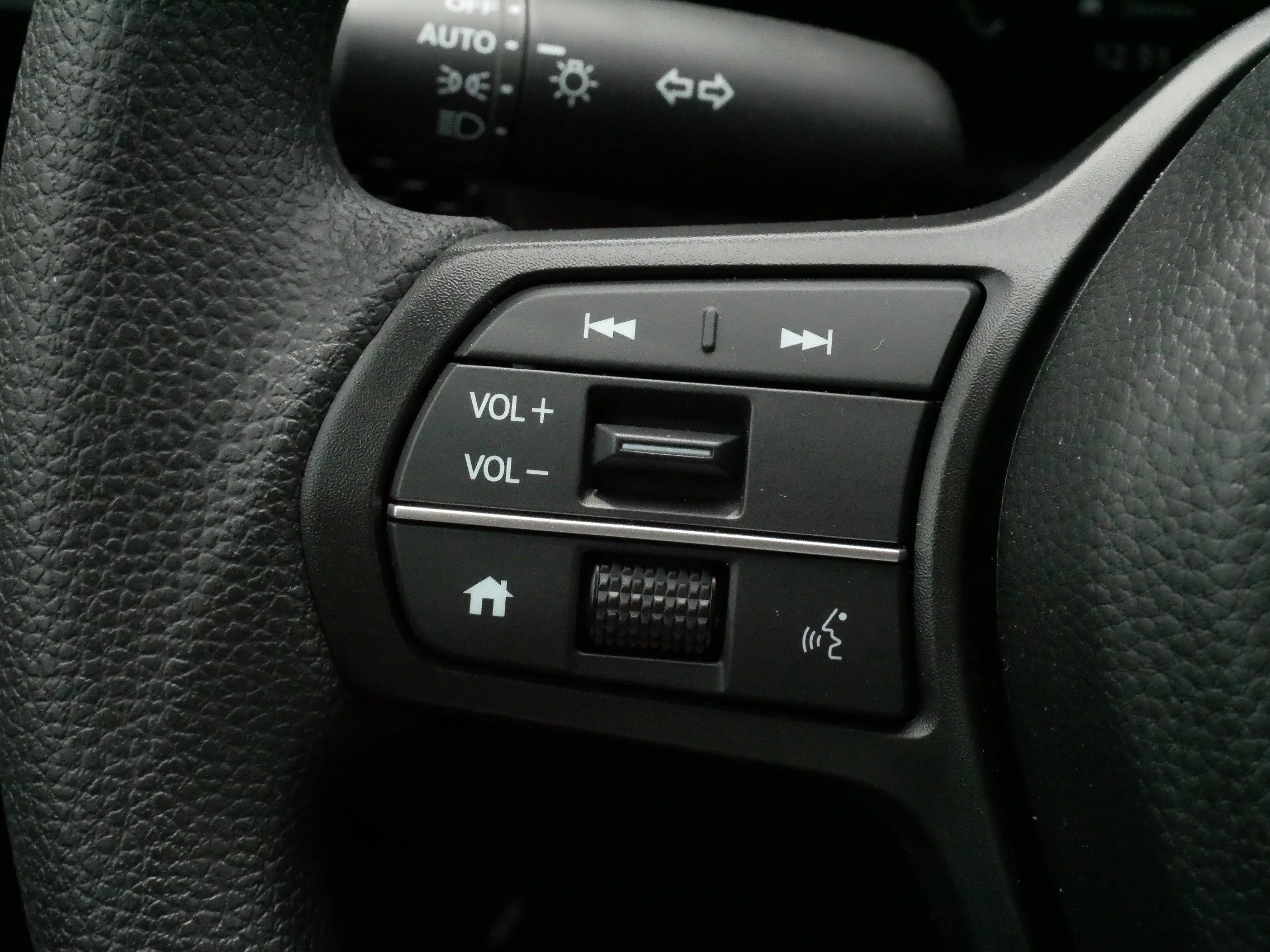 2026 Honda CR-V LX - Photo 26