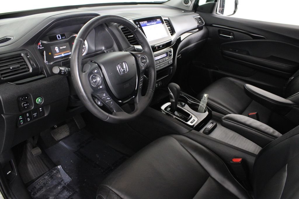 Used 2019  Honda RTL-E image 16
