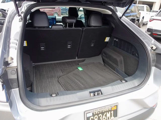 Used 2021 Silver Ford Select image 24