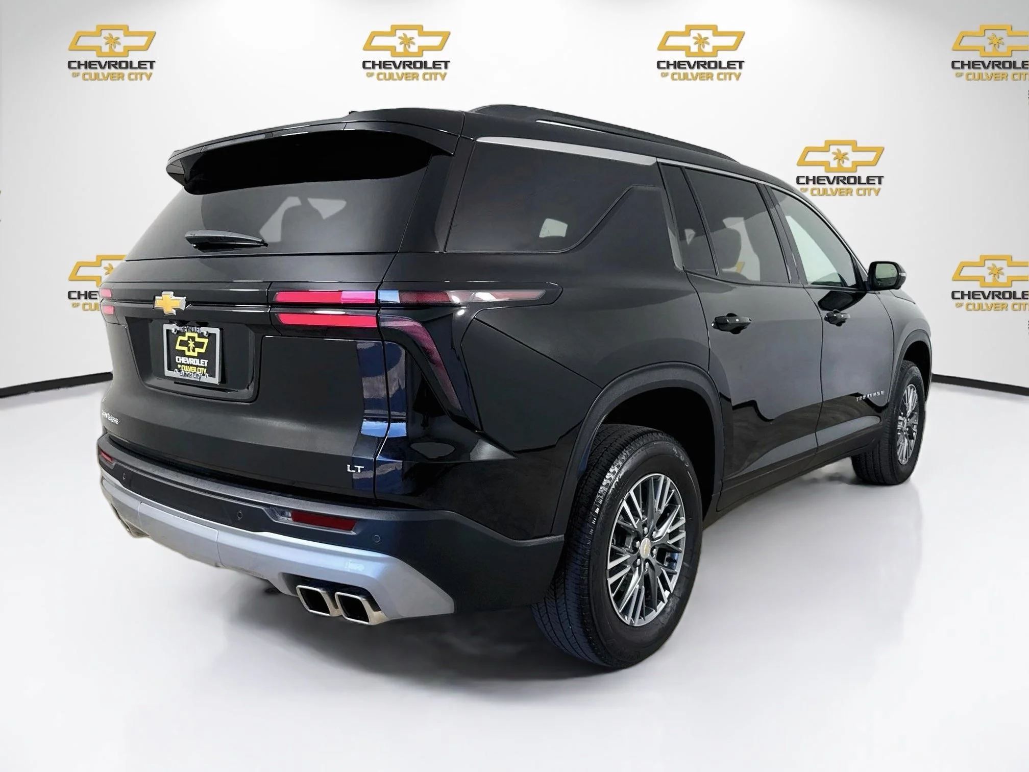 Used 2024 Mosaic Black Metallic Chevrolet LT image 8