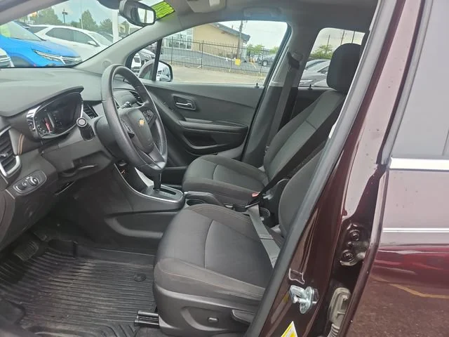 Used 2020 BLACK CHERRY METALLIC Chevrolet LT image 9