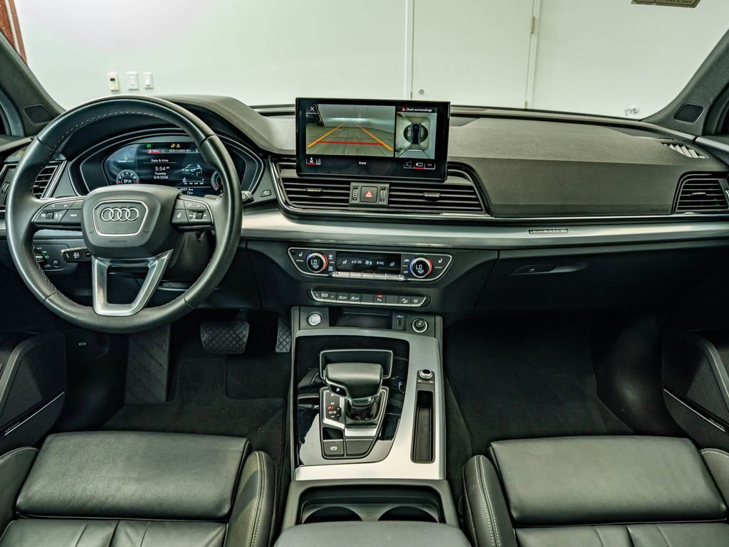 Used 2023 Black Metallic Audi 45 S line Premium image 31
