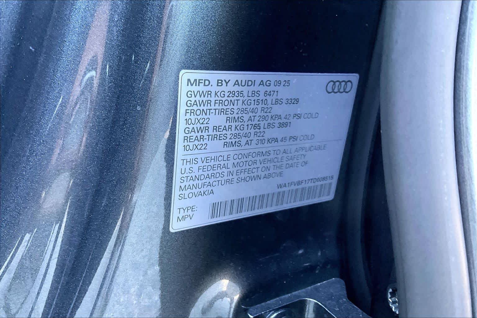 Used 2026 Daytona Gray Pearl Effect Audi Prestige image 33