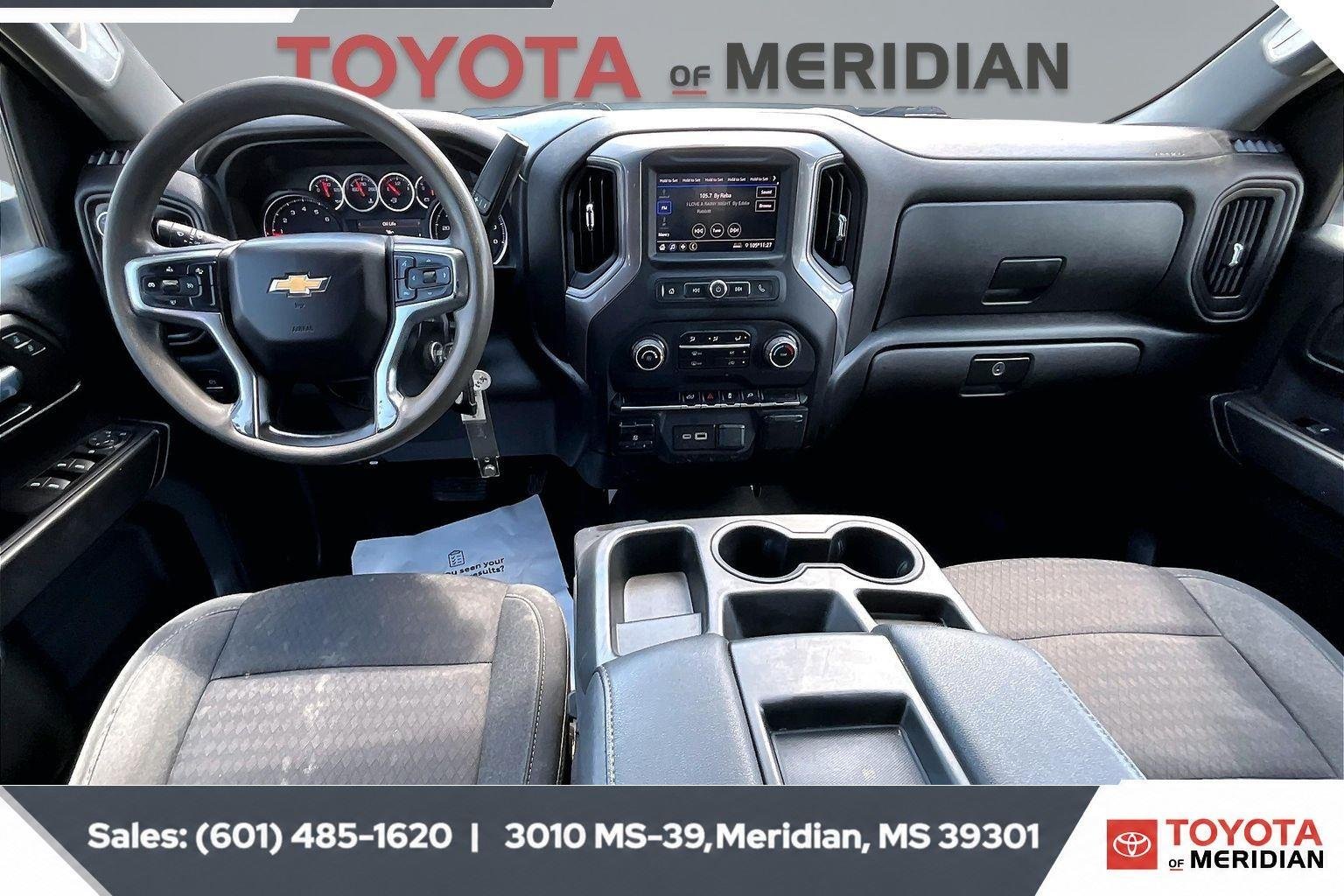 Used 2023 Summit White Chevrolet Custom image 13
