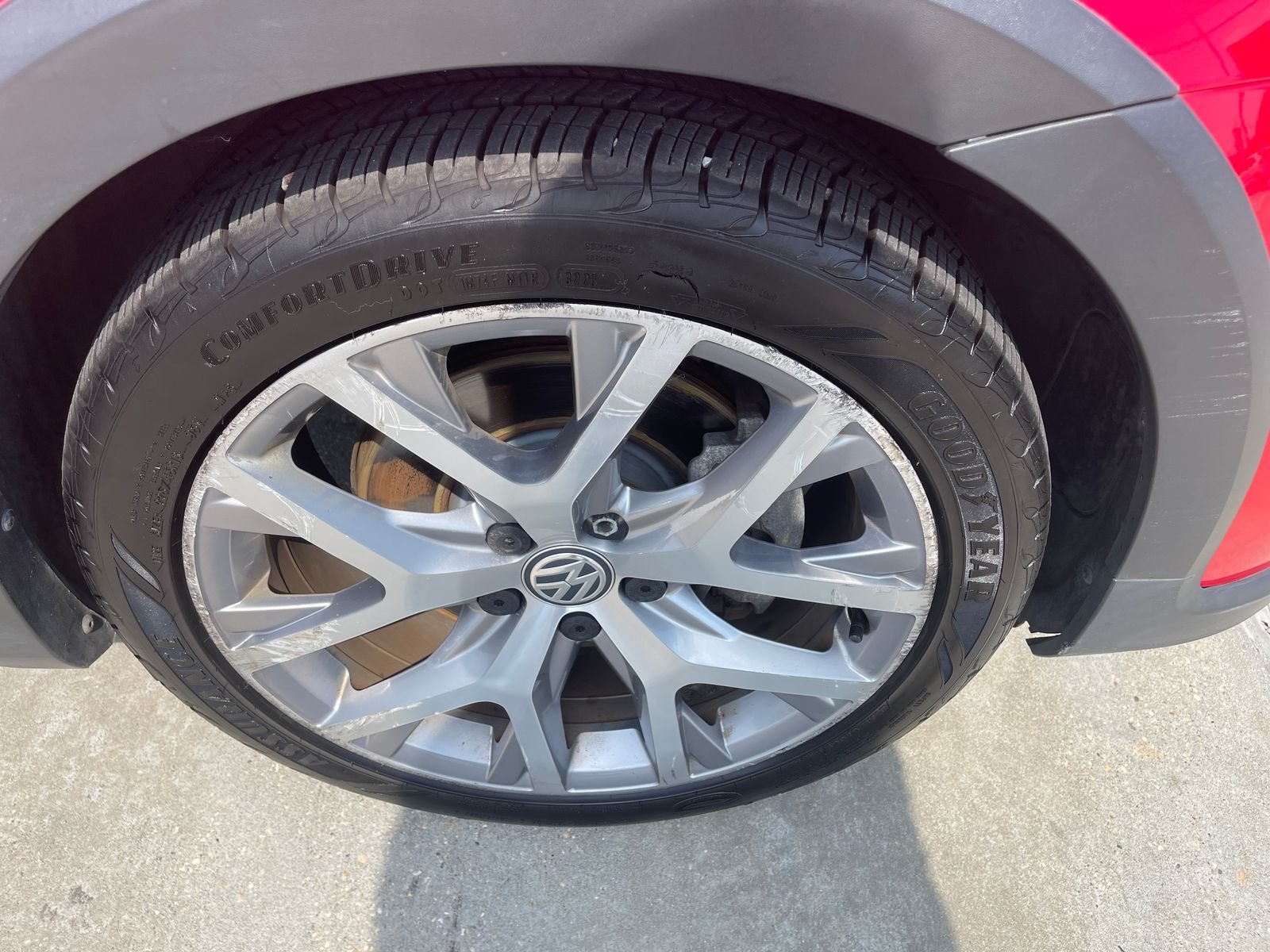 Used 2017 Red Volkswagen TSI SEL image 11
