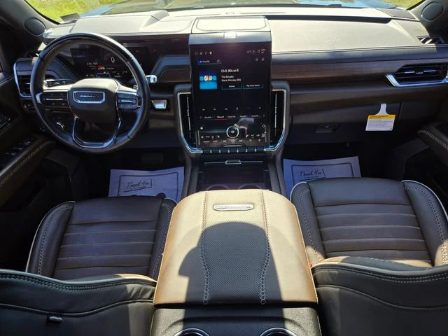 Used 2025 Black GMC Denali Ultimate image 21