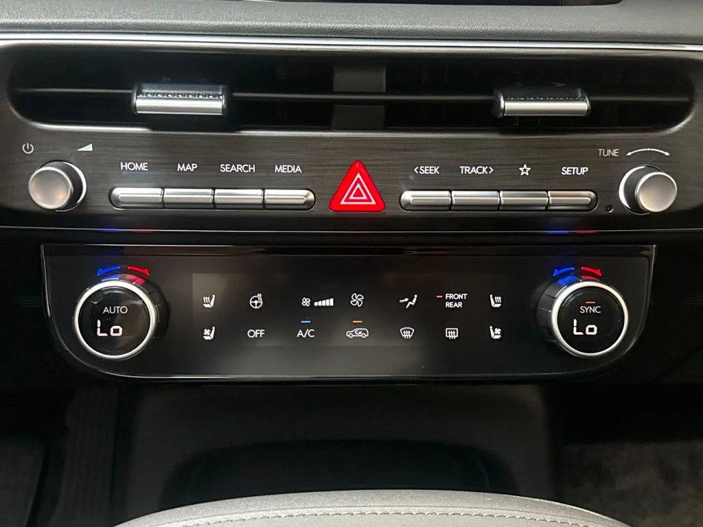 New 2027 Abyss Black Pearl Hyundai SEL image 17