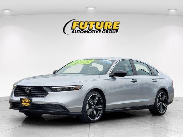 Used 2025  Honda Sport image 5
