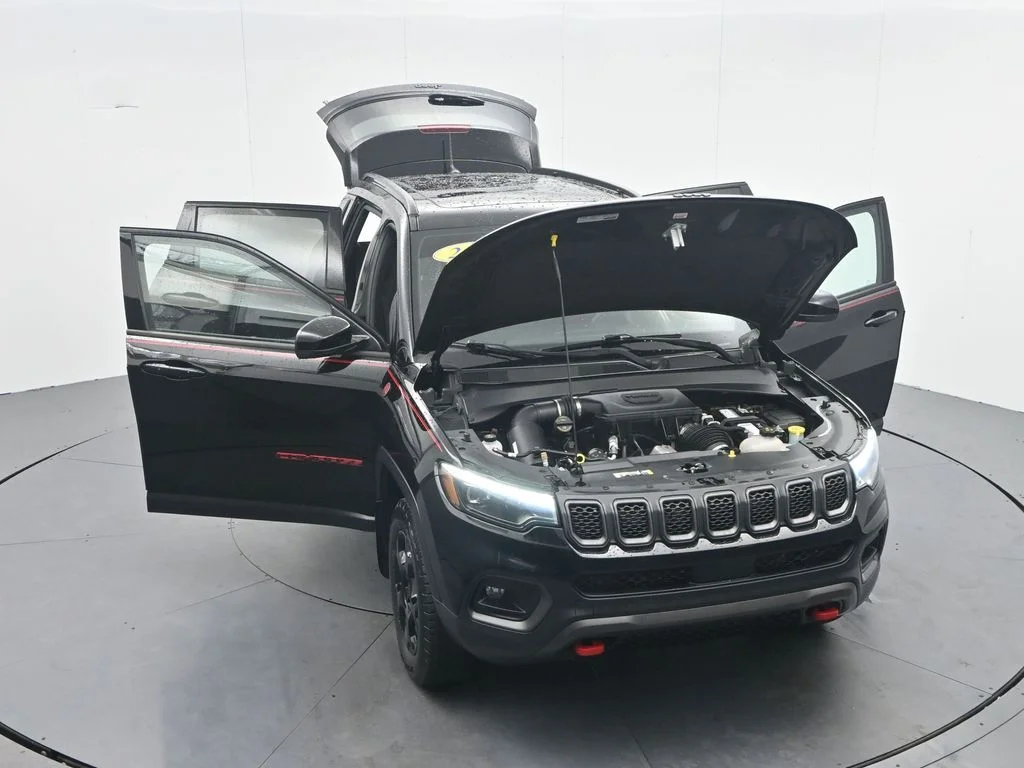 Certified Used 2023 Diamond Black Jeep Trailhawk image 40