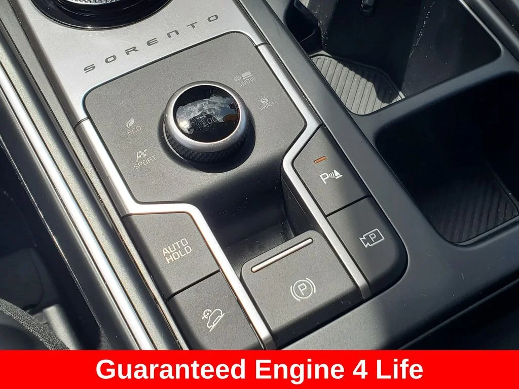 Used 2025 Green Kia EX image 28