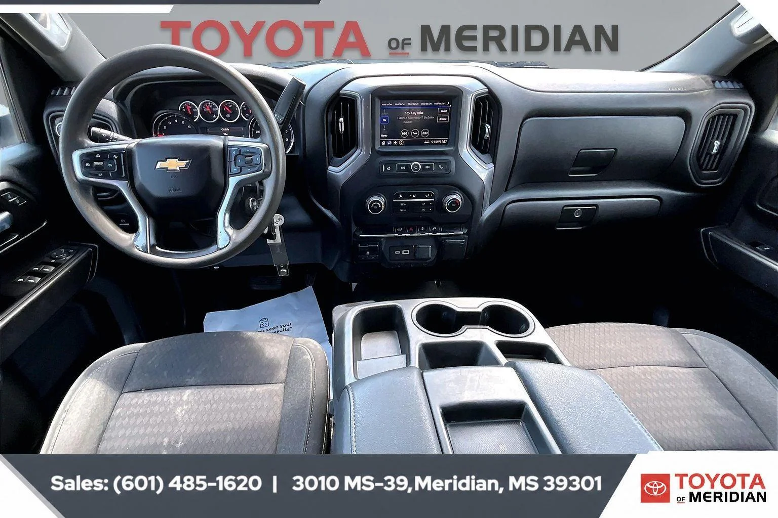 Used 2023 Summit White Chevrolet Custom image 13