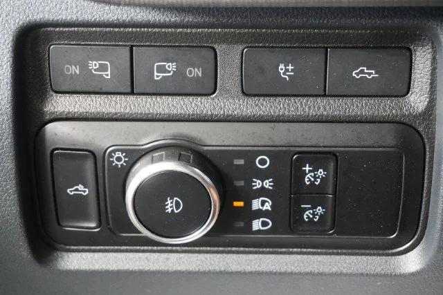 Used 2024 Agate Black Metallic Ford Platinum image 24