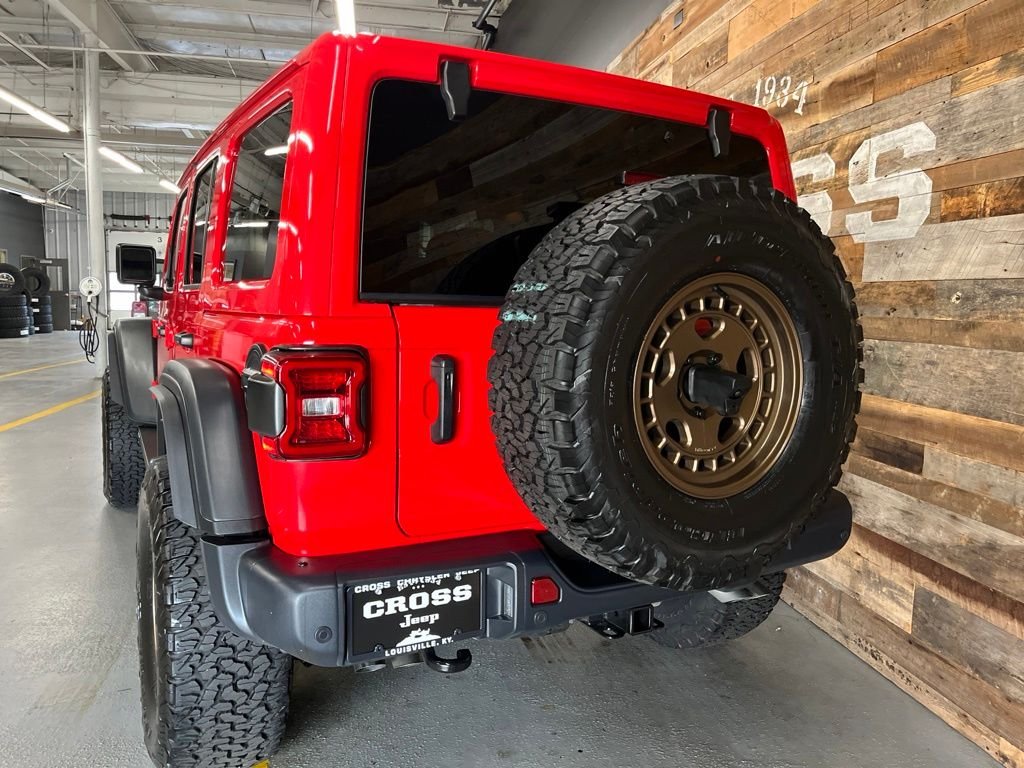 New 2026 Firecracker Red Clear-Coat Exterior Paint Jeep Moab 392 image 25