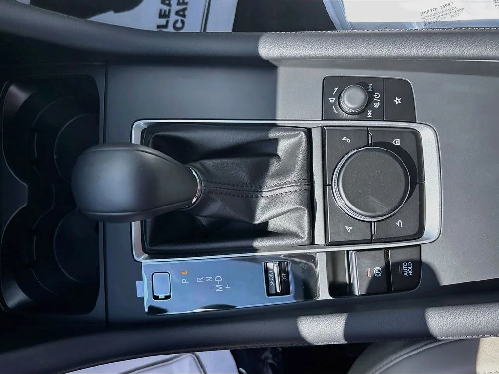 New 2026 Snowflake White Pearl Mazda 2.5 S Preferred image 17