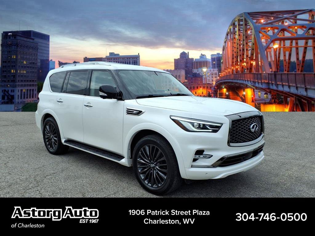Used 2022 Moonstone White INFINITI PREMIUM SELECT image 1