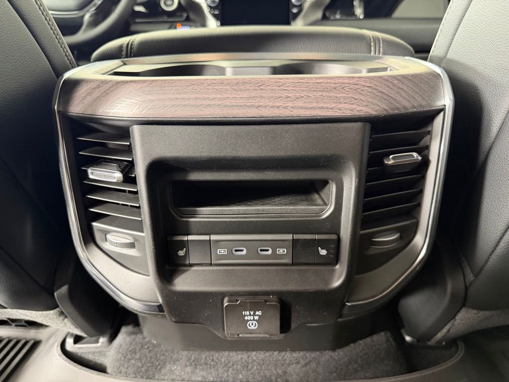 New 2026 Granite Crystal Metallic Clear-Coat Exterior Paint RAM Laramie image 18