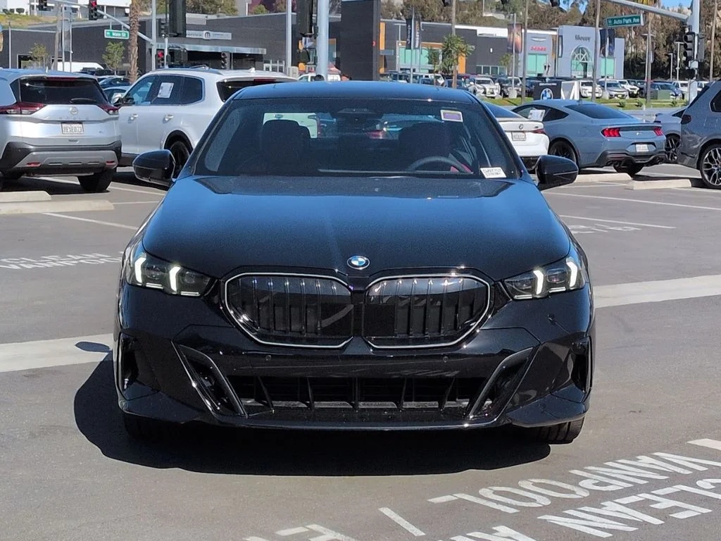 New 2026 Black BMW 530i image 5
