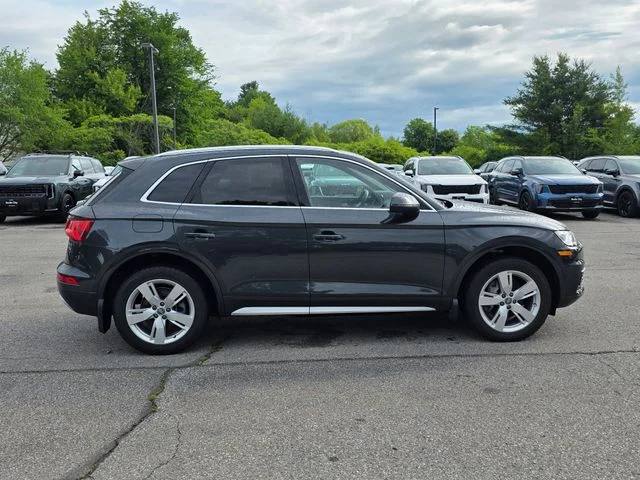 Used 2019 Gray Metallic Audi 2.0T Premium Plus image 9