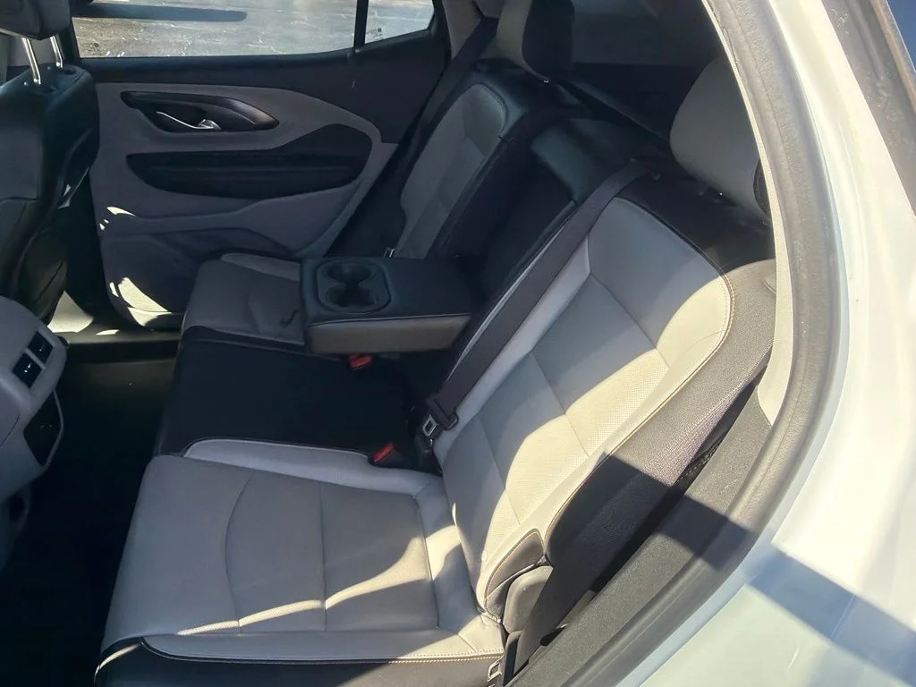 Used 2021 Summit White GMC SLT image 8