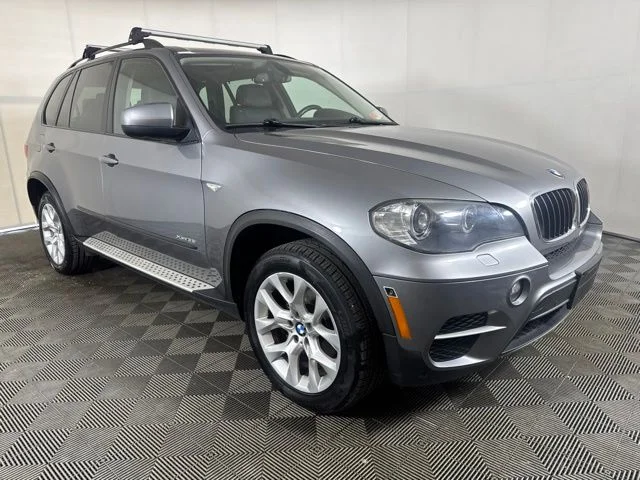 Used 2011 Space Gray Metallic BMW xDrive35i image 1