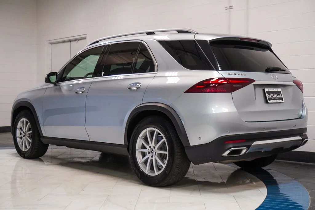 Used 2025 Gray Mercedes-Benz GLE 350 image 31
