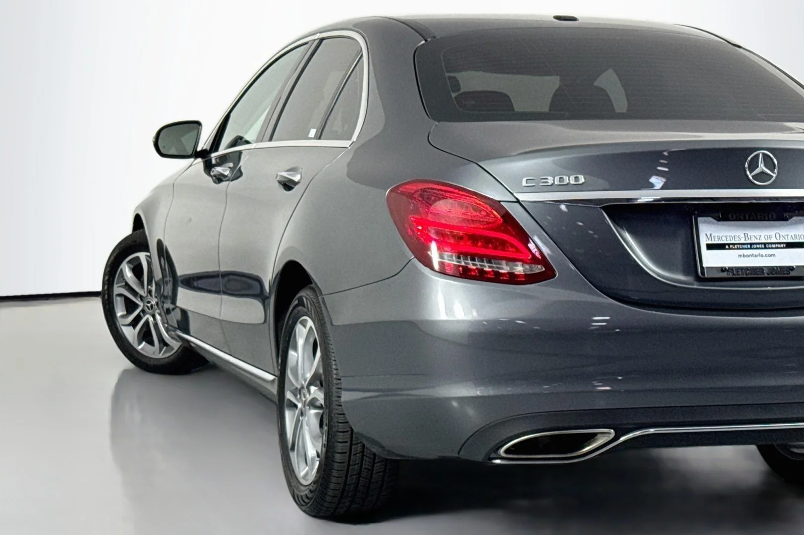 Used 2018 Selenite Grey Metallic Mercedes-Benz C 300 image 14