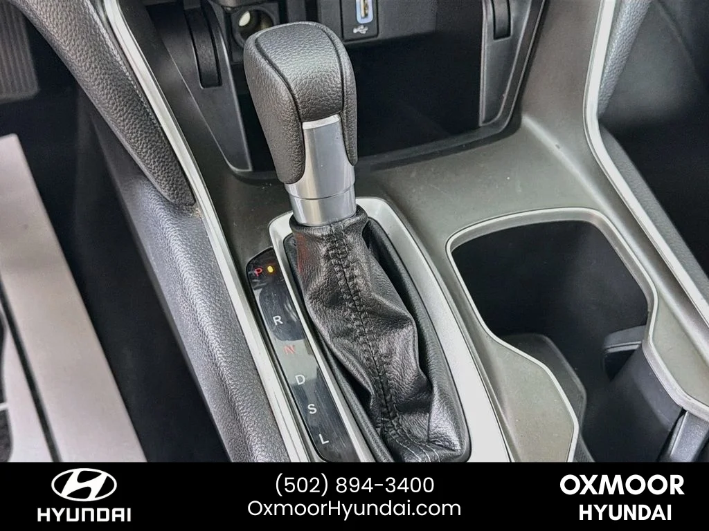 Used 2020 Lunar Silver Metallic Honda LX image 16