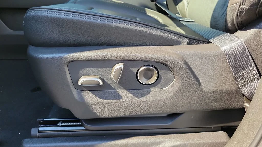 New 2026 Sterling Metallic GMC Denali image 19