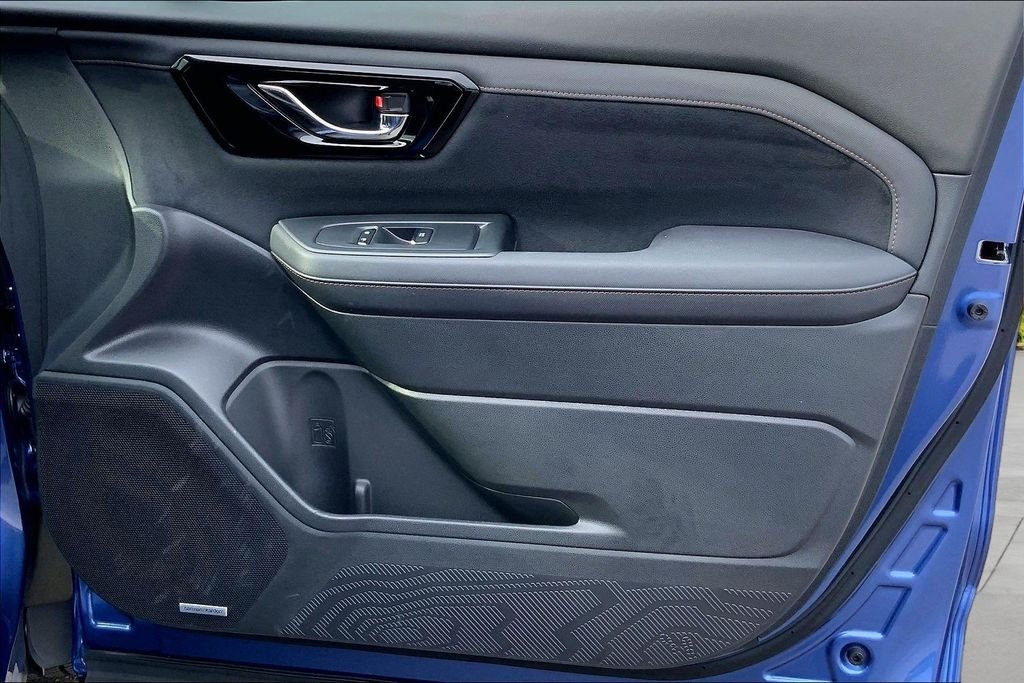 Used 2025 Blue Subaru Touring image 27