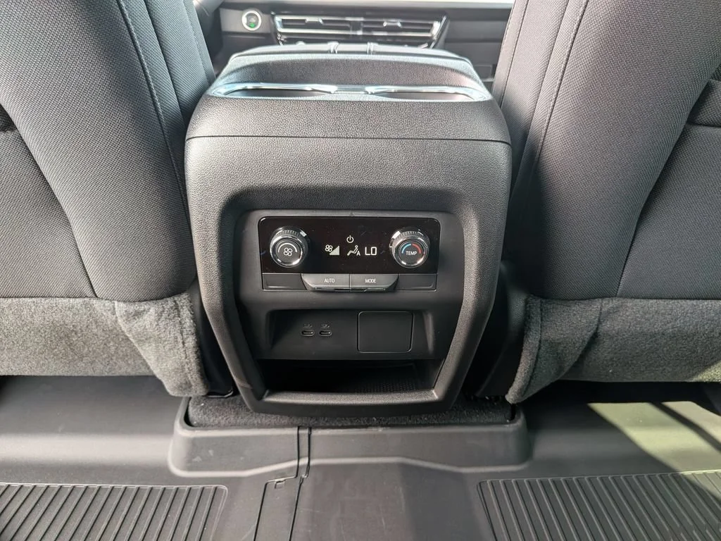 New 2026 Summit White Chevrolet LT image 37