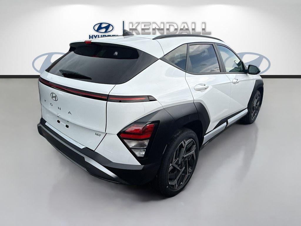 New 2026 Atlas White Hyundai SEL Premium FWD image 6