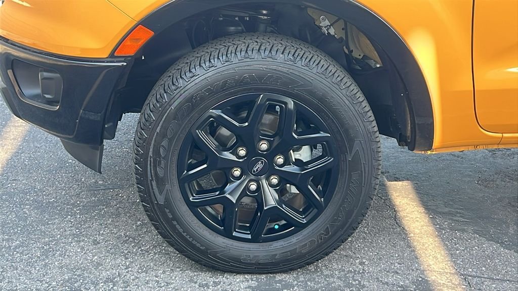 Used 2022 Orange Ford XLT image 8