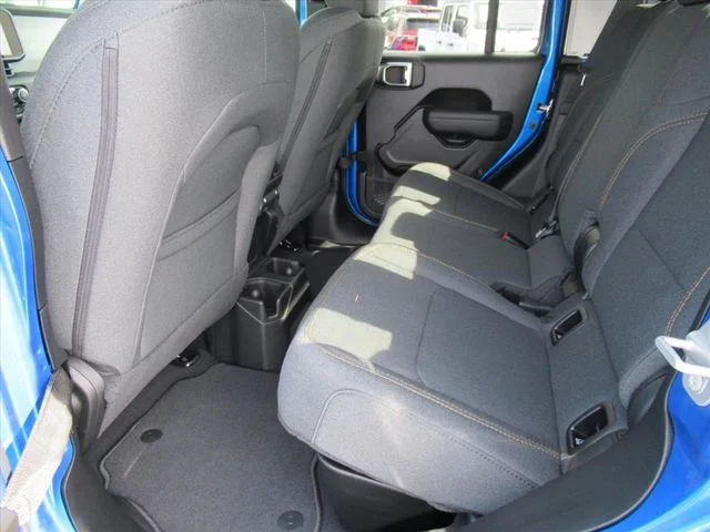 New 2026 Hydro Blue Pearl-Coat Exterior Paint Jeep Sport S image 29