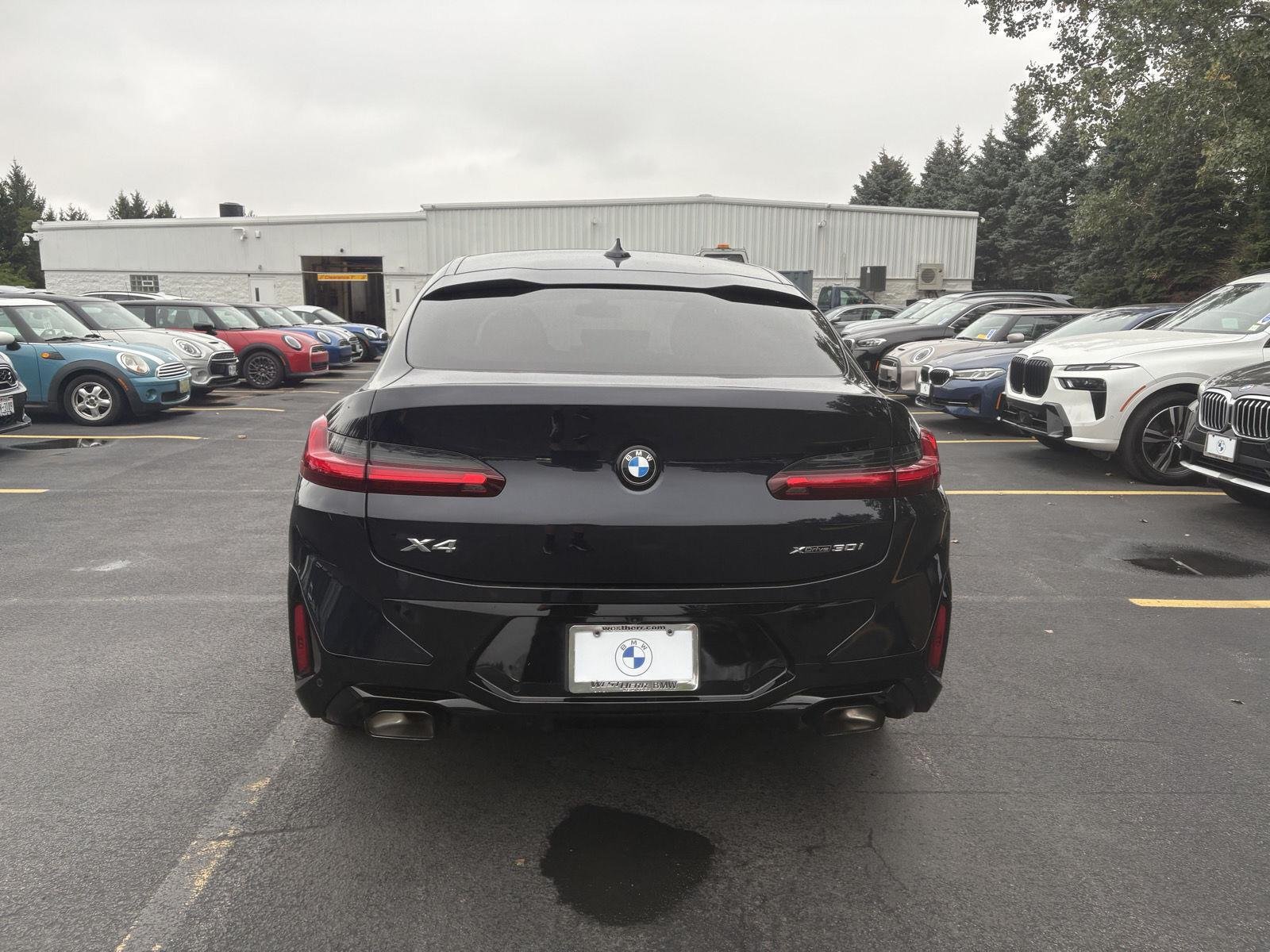 Used 2024 Carbon Black Metallic BMW xDrive30i image 8