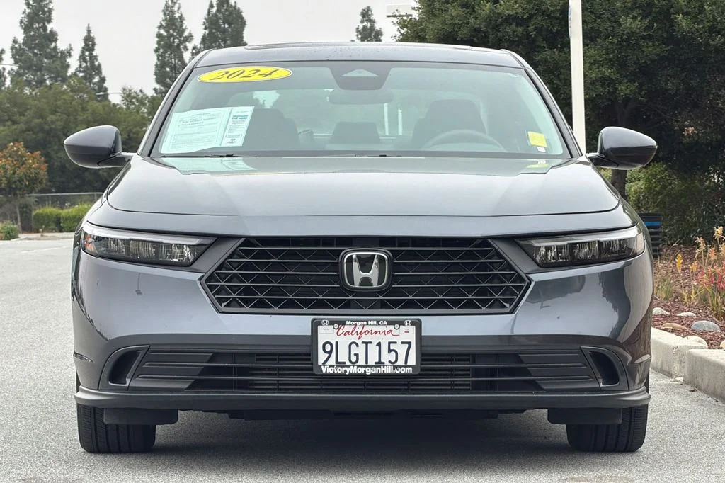 Used 2024 Canyon River Blue Metallic Honda EX image 10