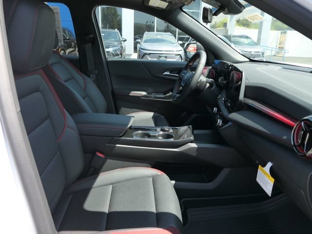 New 2027 Polar White Tricoat Chevrolet RS image 26