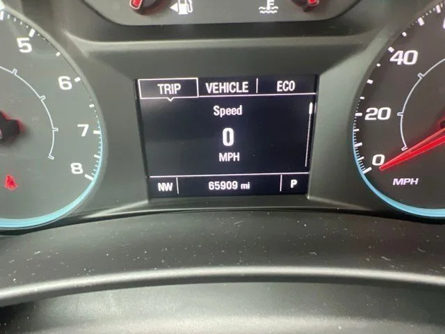 Used 2021 White Chevrolet LS image 30