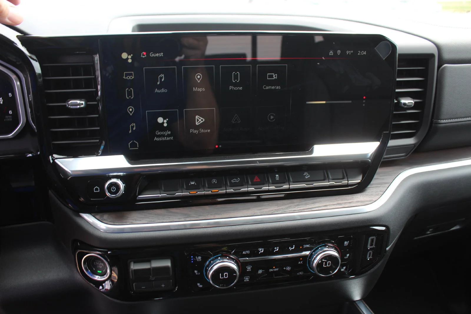 2026 GMC Sierra 1500 SLT - Photo 13