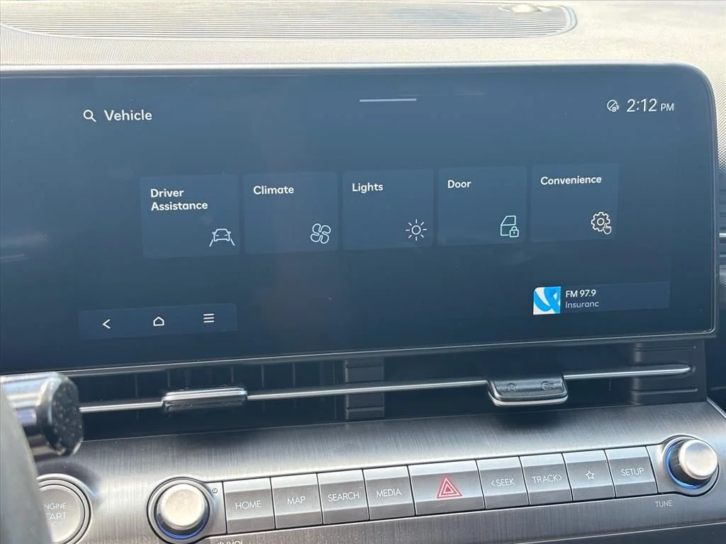 Used 2025 Blue Hyundai SEL image 21