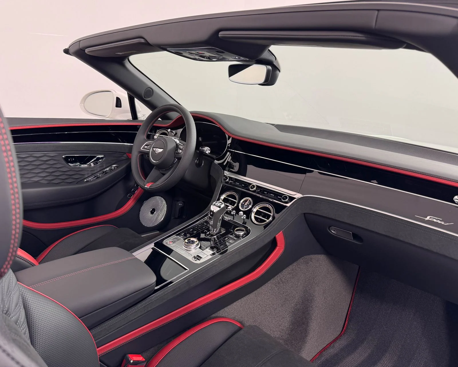 New 2025 Glacier White Bentley Speed image 2