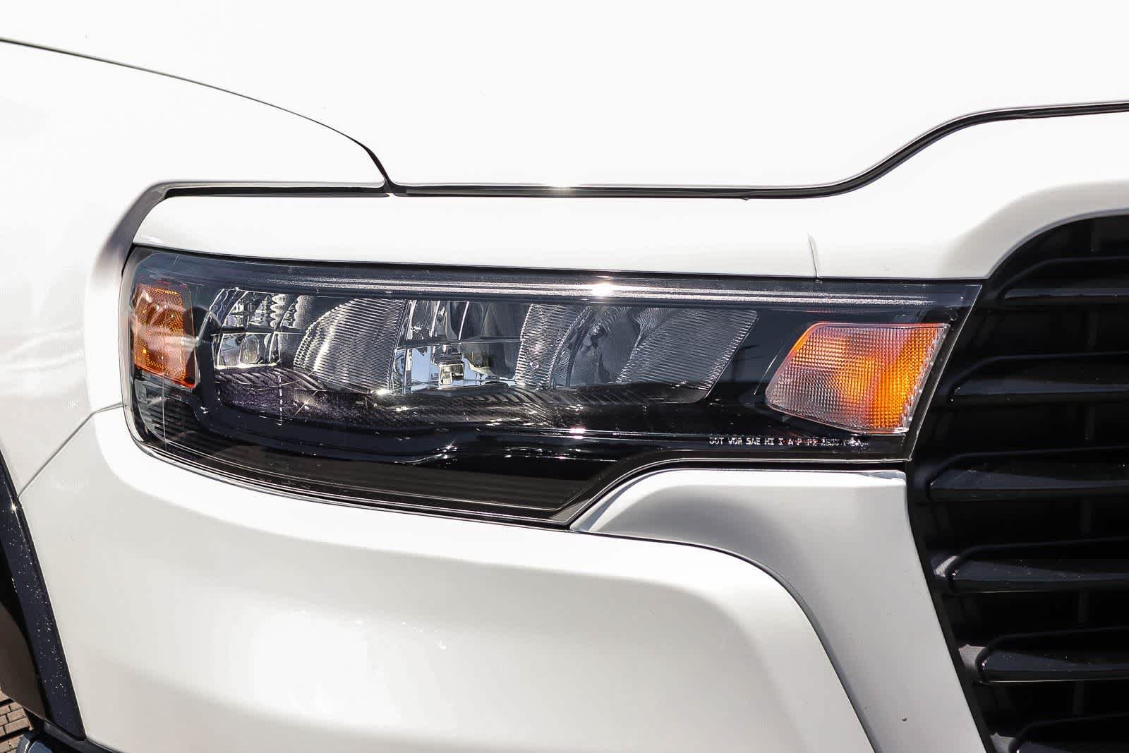 New 2026 Bright White Clear-Coat Exterior Paint RAM Laramie image 8