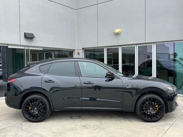 Certified Used 2022 Nero Noctis Black Maserati GT image 9