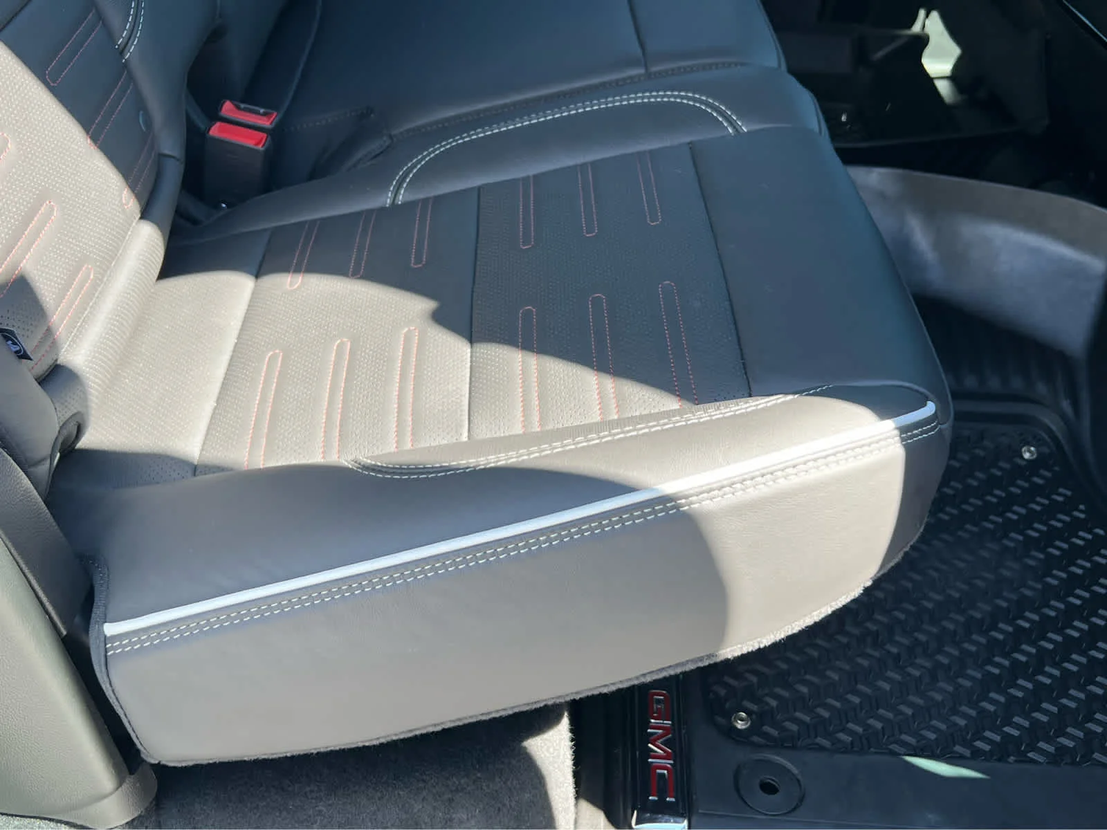 Used 2025 Gray GMC AT4X image 22