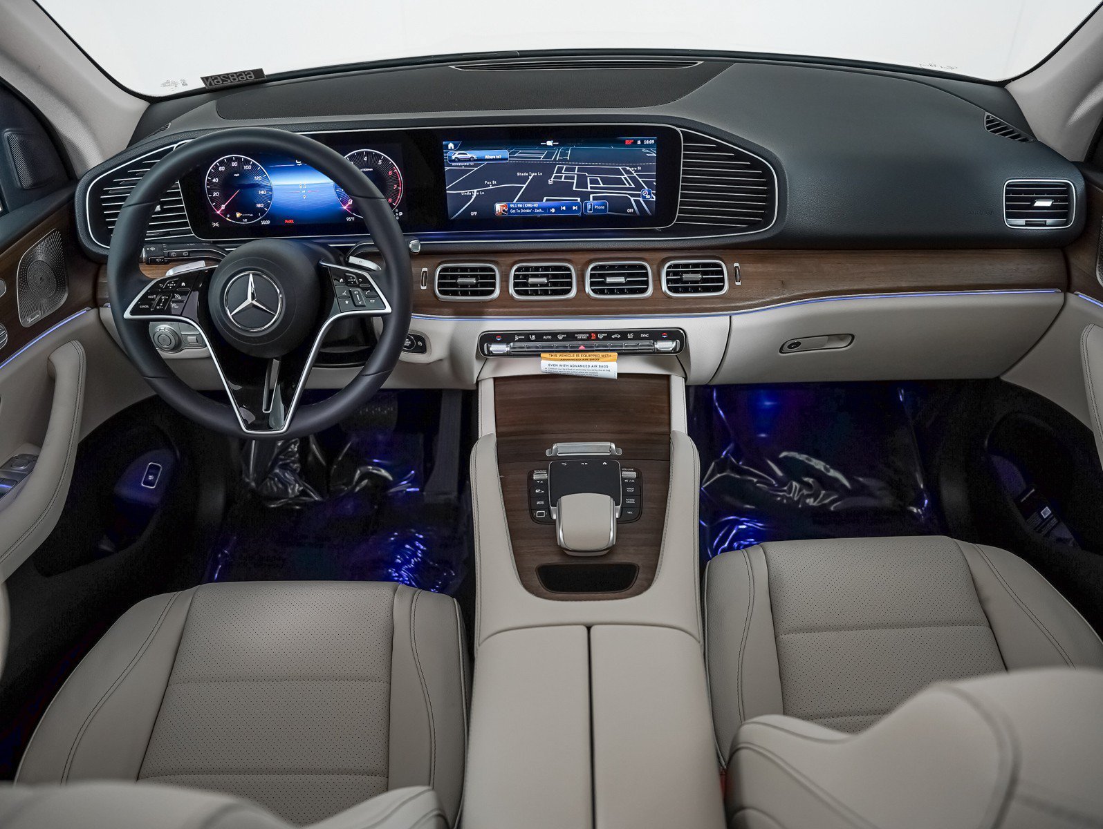 New 2026 Polar White Mercedes-Benz GLE 450 image 14