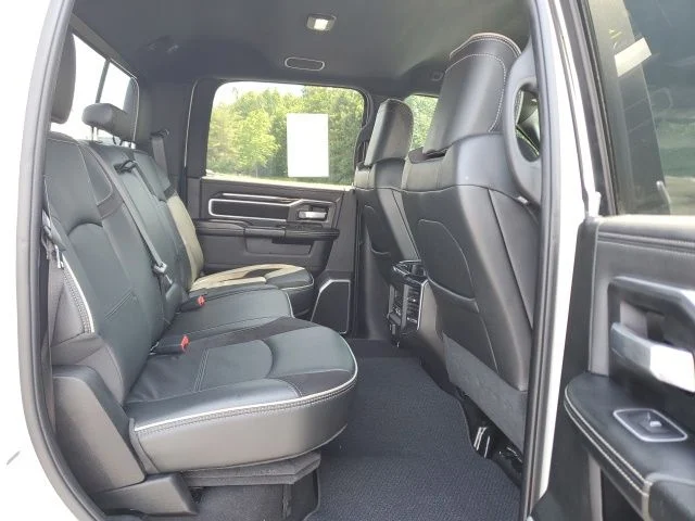 Used 2022 White Ram Laramie image 22