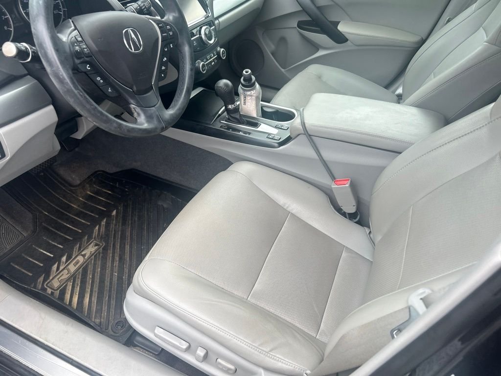 Used 2016  Acura Base image 7